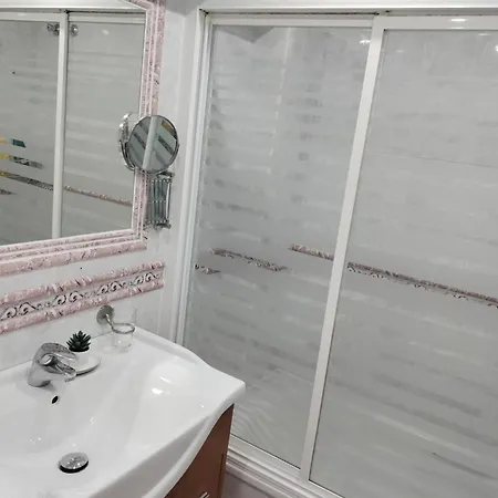 Galvez Centro * Nerja